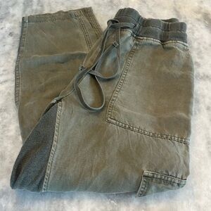 Monrow Cargo Joggers